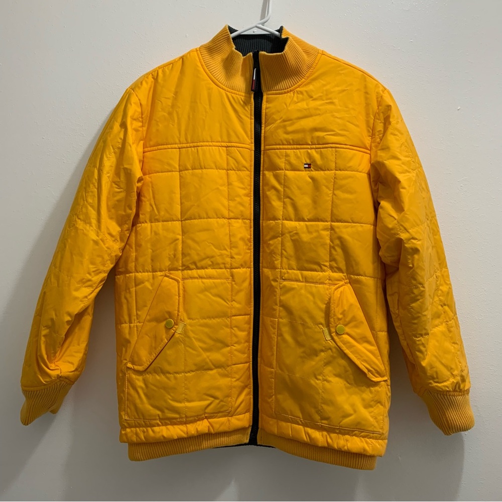 Tommy Jeans Mens Solid Quilted Reversible Jacket